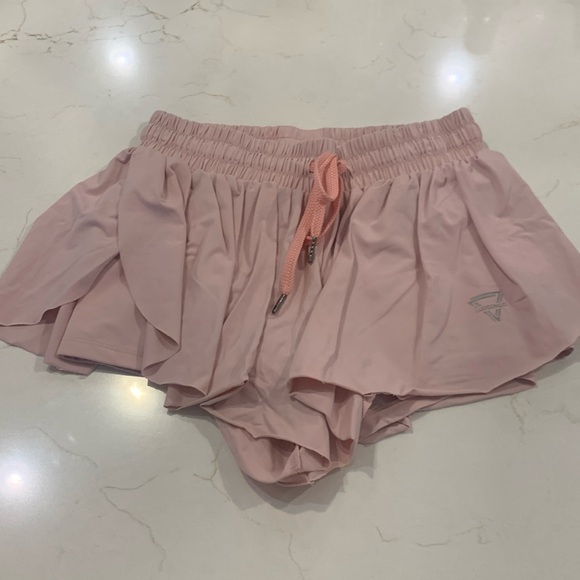 Pink butterfly shorts - Picture 1 of 2